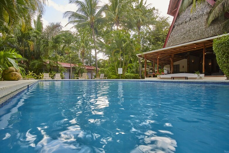 Living Hotel