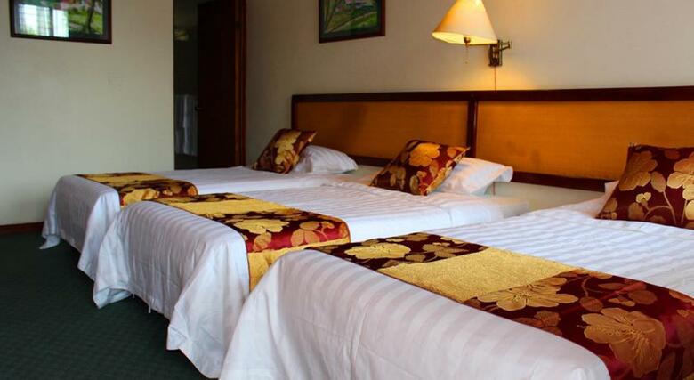 Soluxe El Sesteo Hotel