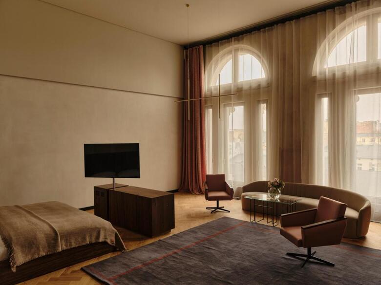 Hotel Grand