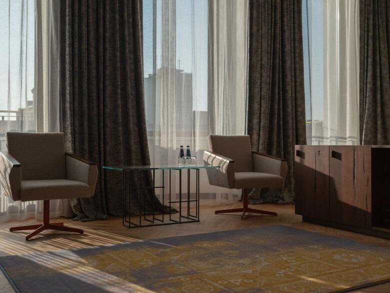 Hotel Grand