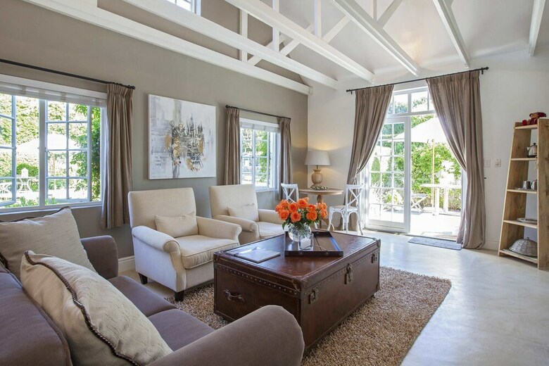 Bed & Breakfast 14 On Klein Constantia