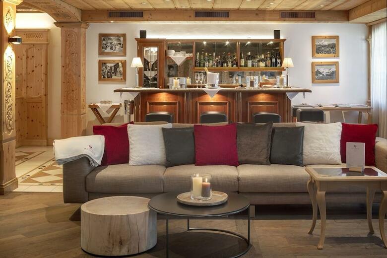 Hotel Allalin