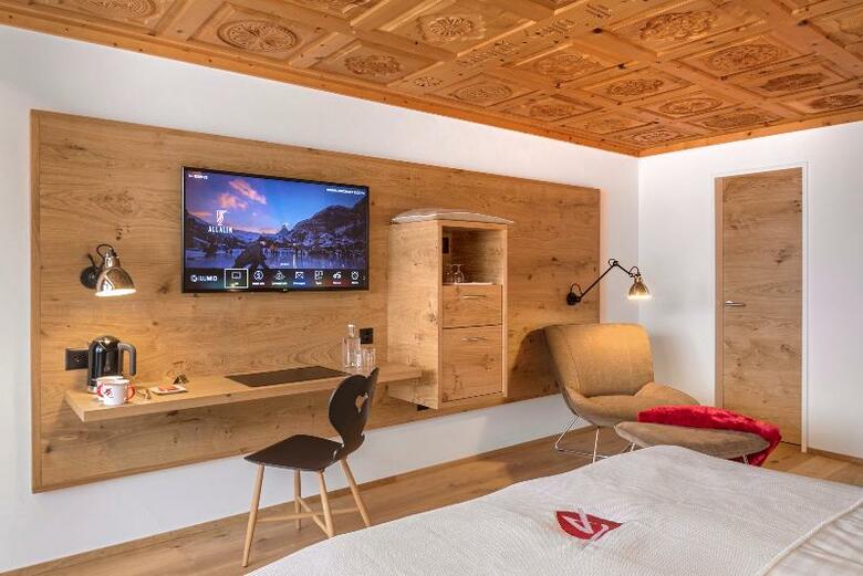 Hotel Allalin