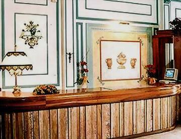Hotel Columbia