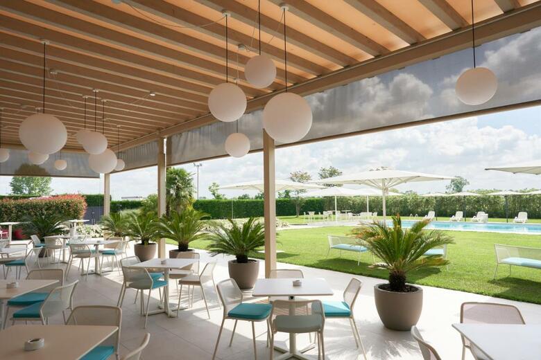 Hotel Omnia