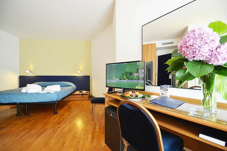 Hotel Mistral 2