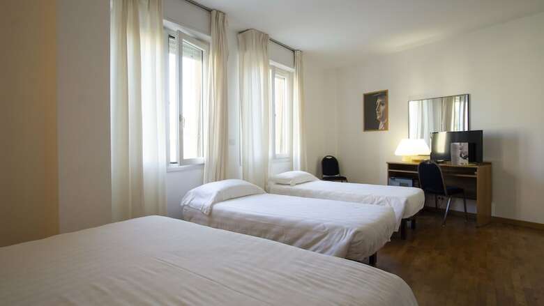 Hotel Mistral 2