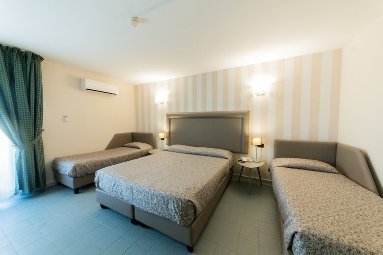 Hotel Athenaeum