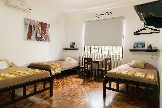 Hostal Villa64