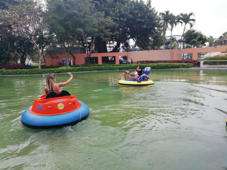 Hostal Villa64