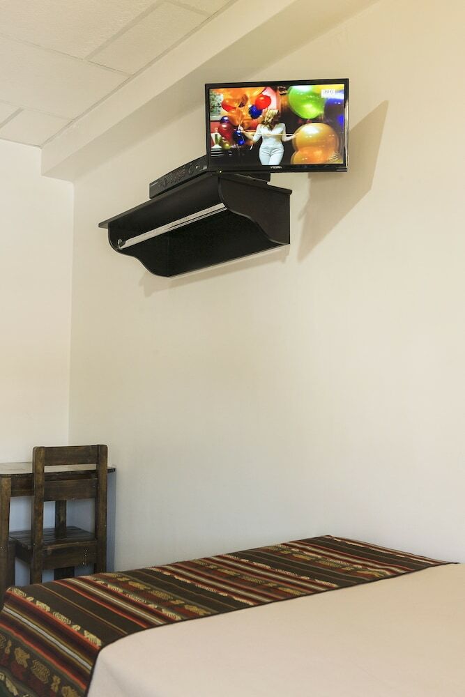 Hostal Villa64
