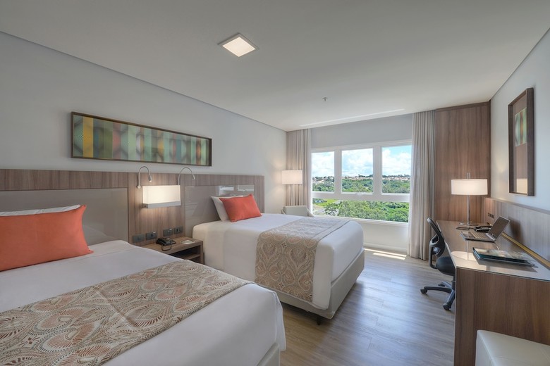 Hotel Deville Prime Campo Grande