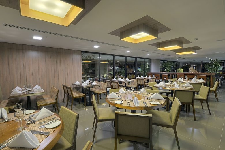 Hotel Deville Prime Campo Grande