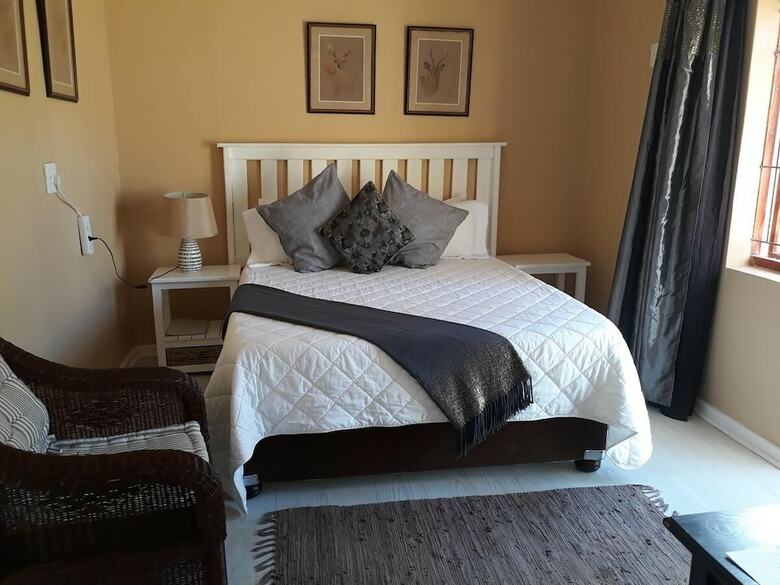 Hostal Komati Guesthouse