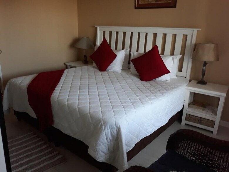 Hostal Komati Guesthouse