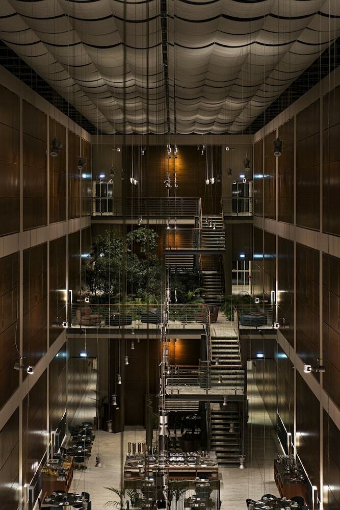 Hotel Doubletree By Hilton Turin Lingotto