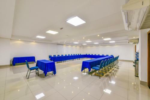 Hotel Plaza Inn Breeze Aeroporto