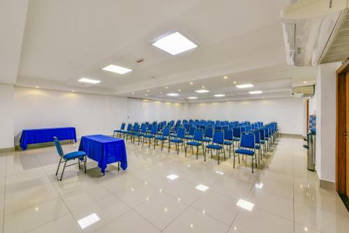 Hotel Plaza Inn Breeze Aeroporto