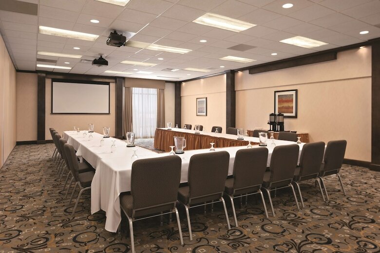 Hotel Embassy Suites Corpus Christi