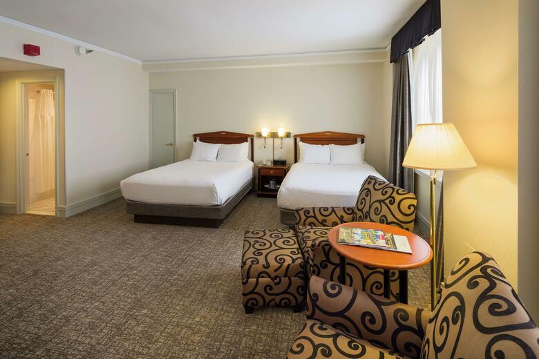 Hotel Hilton Netherland Plaza