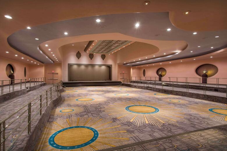 Hotel Hilton Netherland Plaza