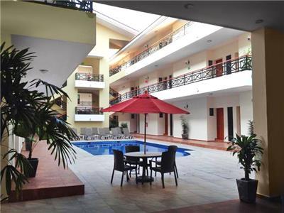 Hotel Concierge Plaza La Villa