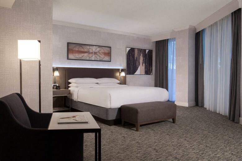 Hotel Dallas Marriott Downtown
