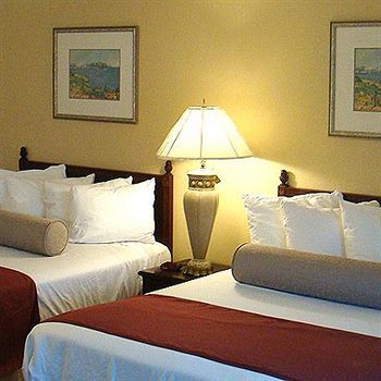 Motel Traveler's Inn