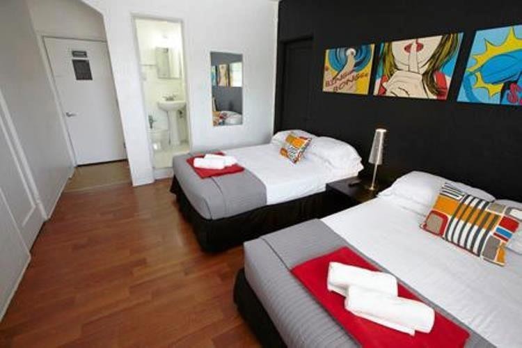 Miami Beach International Travelers Hostel