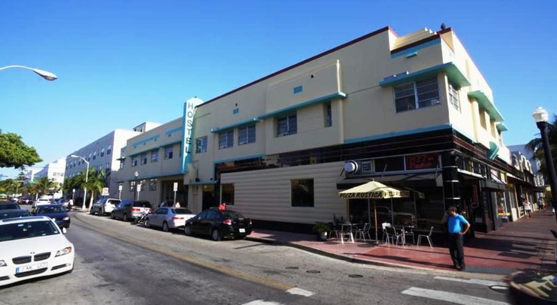 Miami Beach International Travelers Hostel