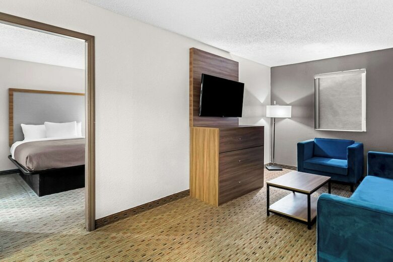 Hotel Super 8 Cornelia