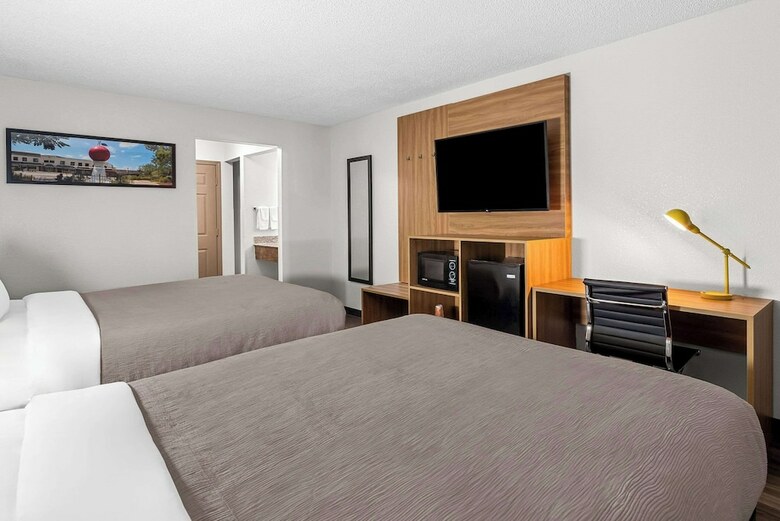 Hotel Super 8 Cornelia