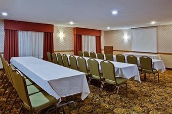 Hotel Country Inn By Carlson Grinnell