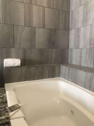 Best Western Innsuites Hotel