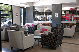 Hotel Mantra Hindmarsh Square