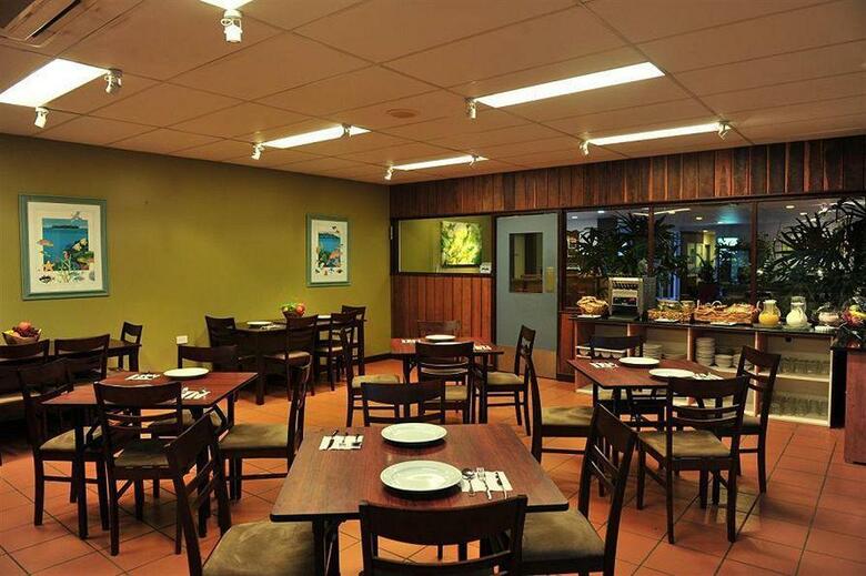 Hotel Coral Tree Inn