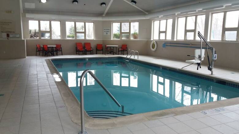 Holiday Inn Express Hotel & Suites Waterford