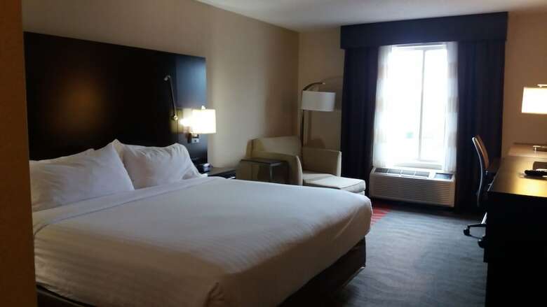 Holiday Inn Express Hotel & Suites Waterford