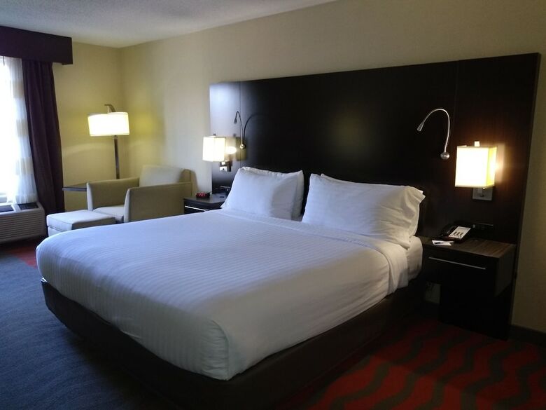 Holiday Inn Express Hotel & Suites Waterford