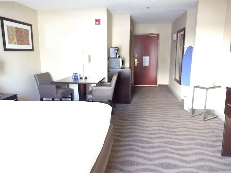 Holiday Inn Express Hotel & Suites Waterford