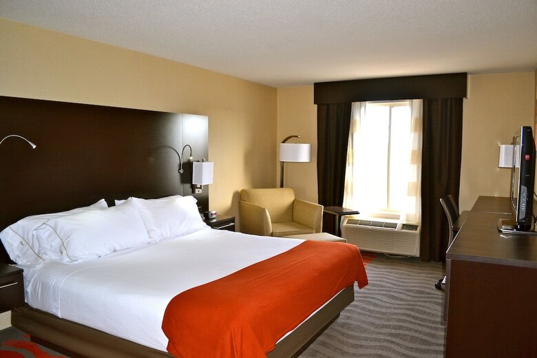 Holiday Inn Express Hotel & Suites Waterford