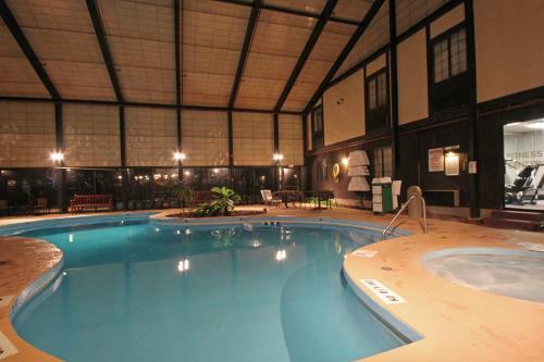 Hotel Fireside Inn & Suites West Lebanon