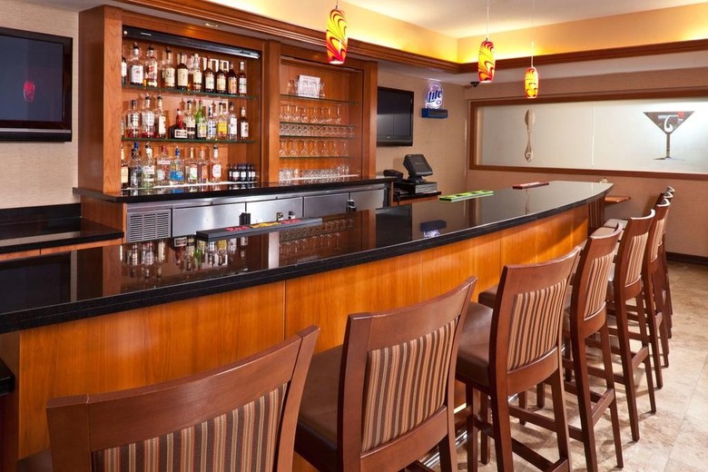 Best Western Plus Henderson Hotel