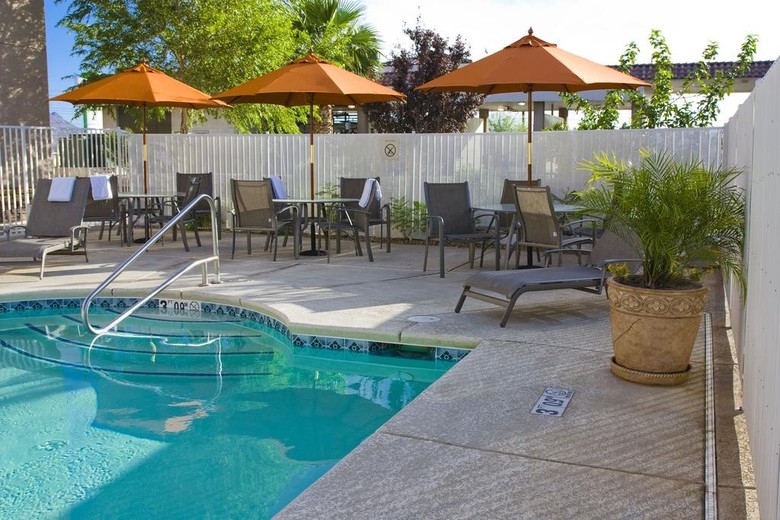Best Western Plus Henderson Hotel