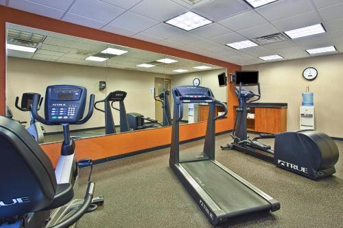 Holiday Inn Express Hotel & Suites Pittsburgh West Mifflin