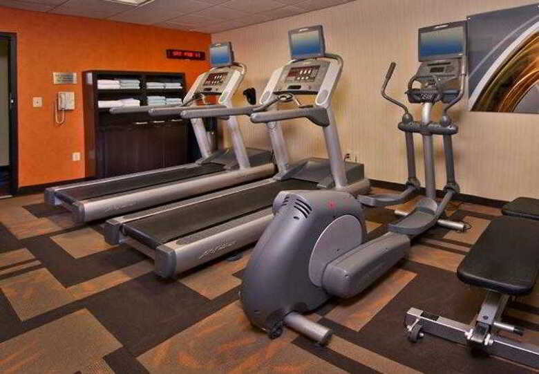 Hotel Courtyard By Marriott Philadelphia Willow Grove