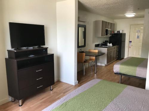 Orange Extended Stay Hotel