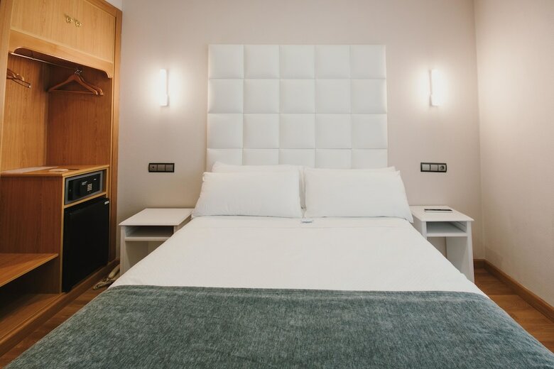 Hotel Los Angeles & Spa Granada