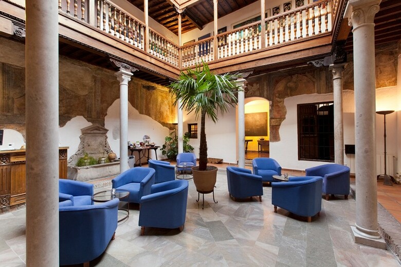 Hotel Palacio Santa In�s