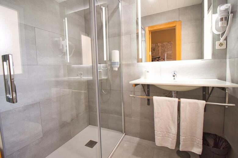 Hostal Atenas